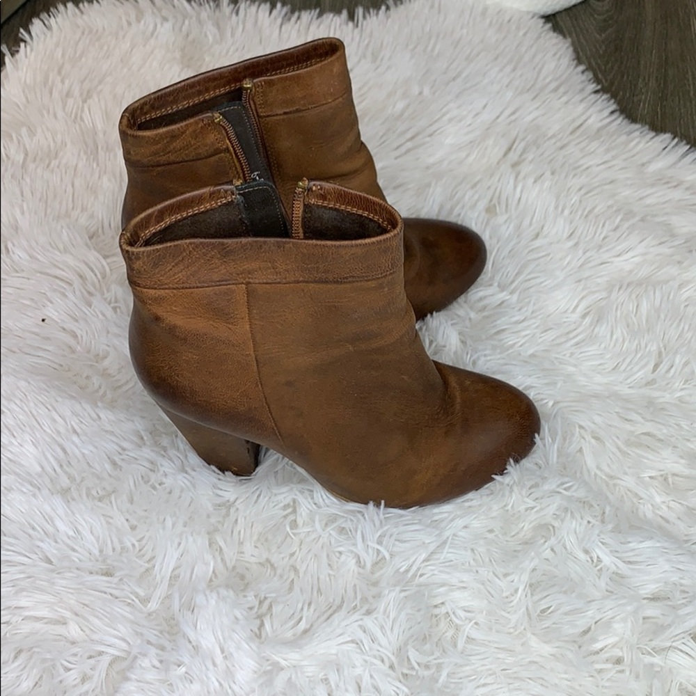 Steve Madden ankle booties